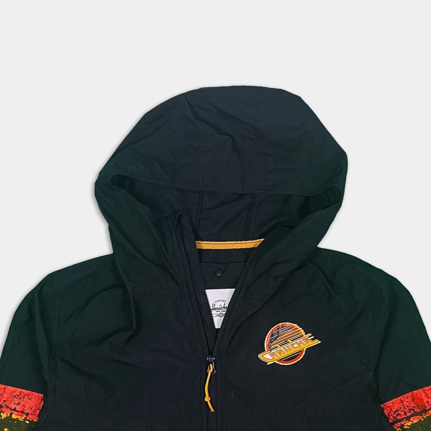 Vancouver Canucks x Herschel Supply Co. Shell Jacket - 2010s - M